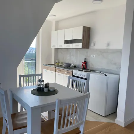 Apartment Milakovic *
